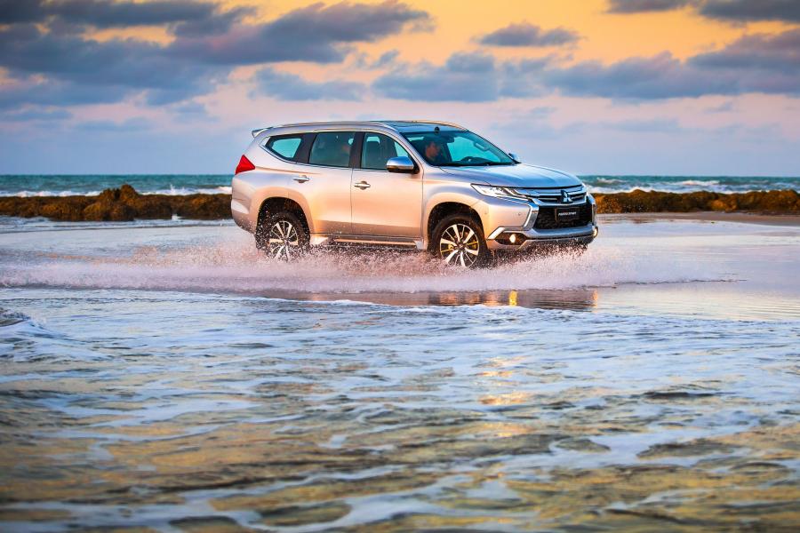  Mitsubishi Pajero Sport 2018 года  (LA) (фото 13 из 40)